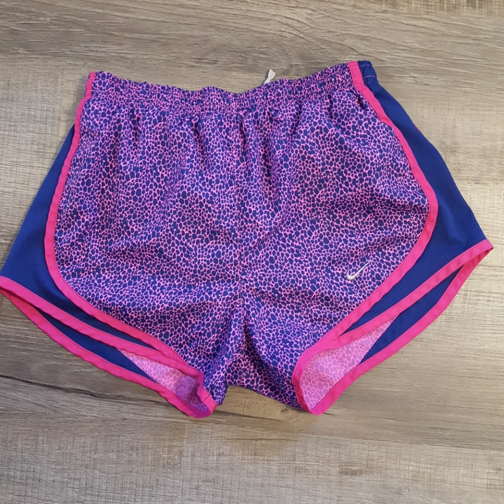 Nike bundle track short and tank